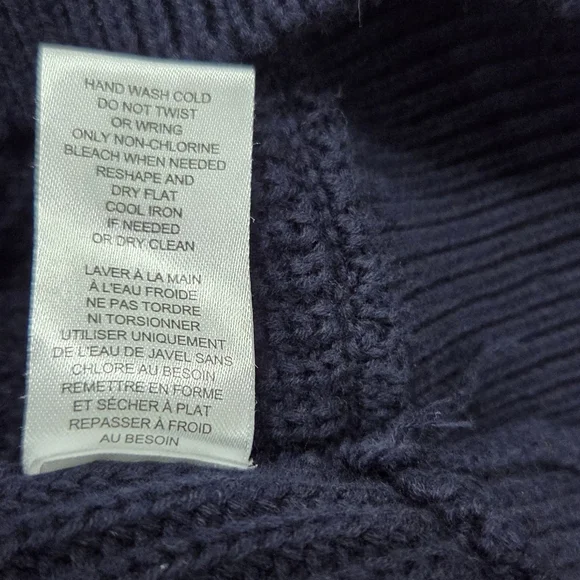 Industry Women's Navy Knit Top with Floral Sleeves Size S - Picture 10 of 10